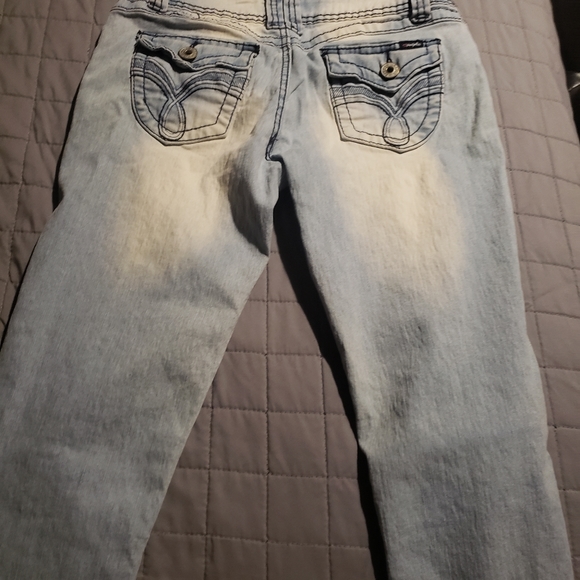 Jeans - Picture 4 of 5